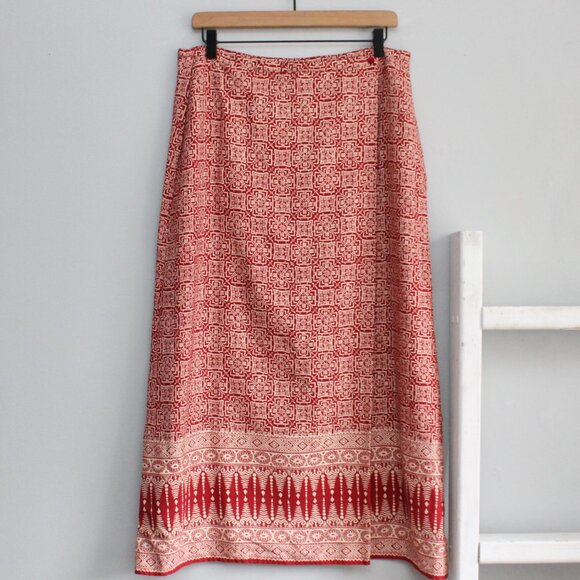 Liz Claiborne VTG Y2K Red Cream Faux Wrap Silk Tribal Print Maxi Skirt Size 10 - Picture 1 of 6